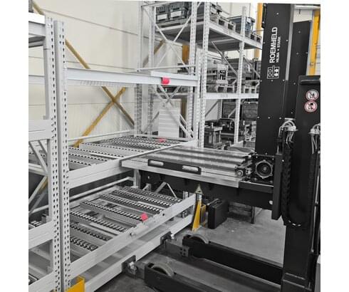 Die changing cart RWA 4000
with docking bar and pull-push chain